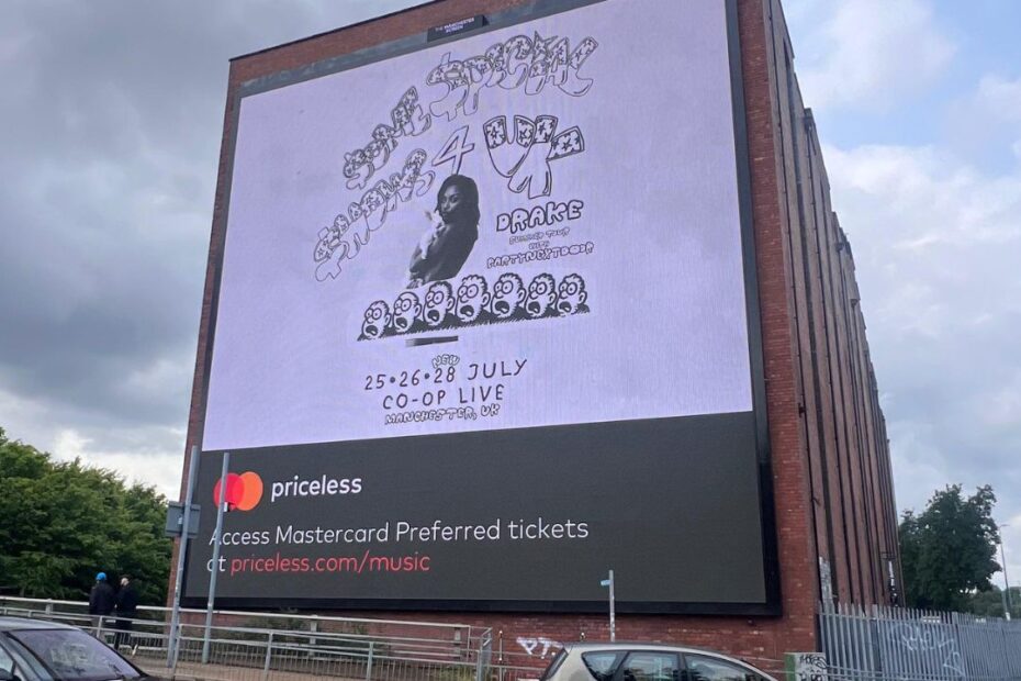 Digital Billboard Advertising